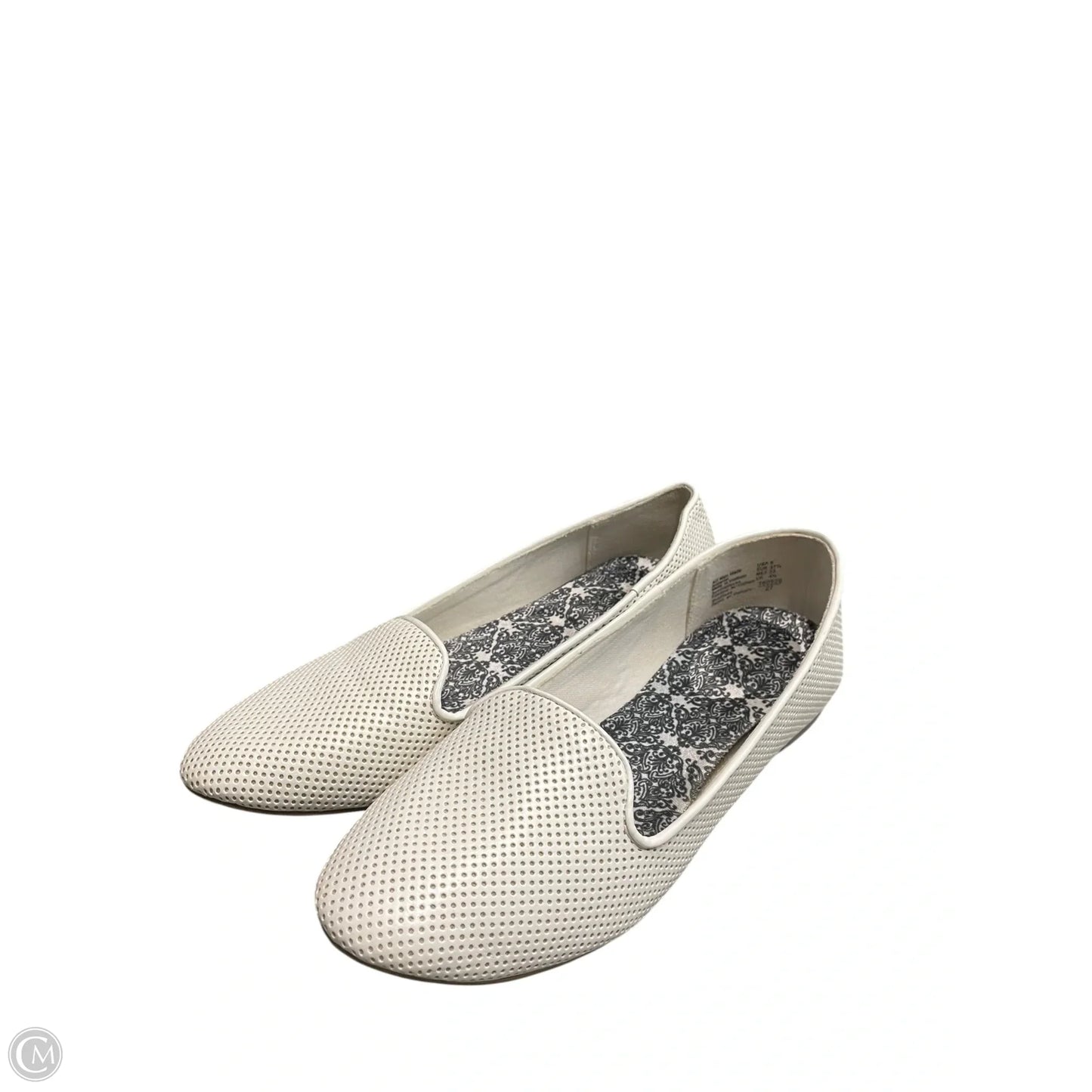 Shoes Flats By Fioni In White, Size: 6
