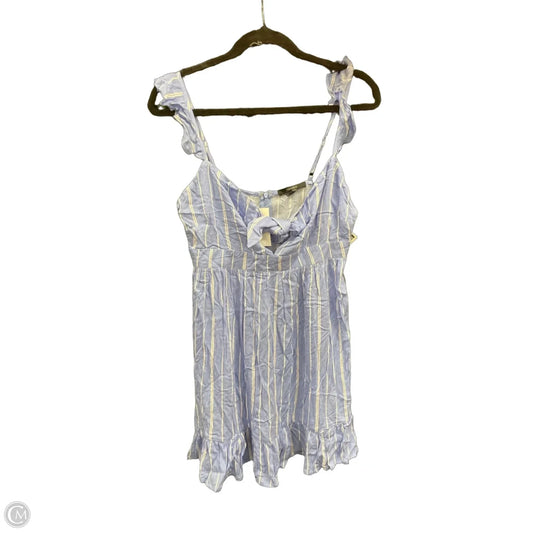 Dress Casual Short By Forever 21 In Blue & White, Size: M