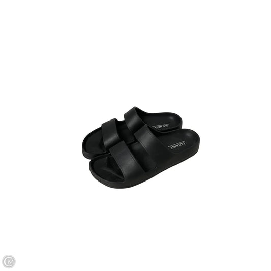 Sandals Flats By Old Navy In Black, Size: 7