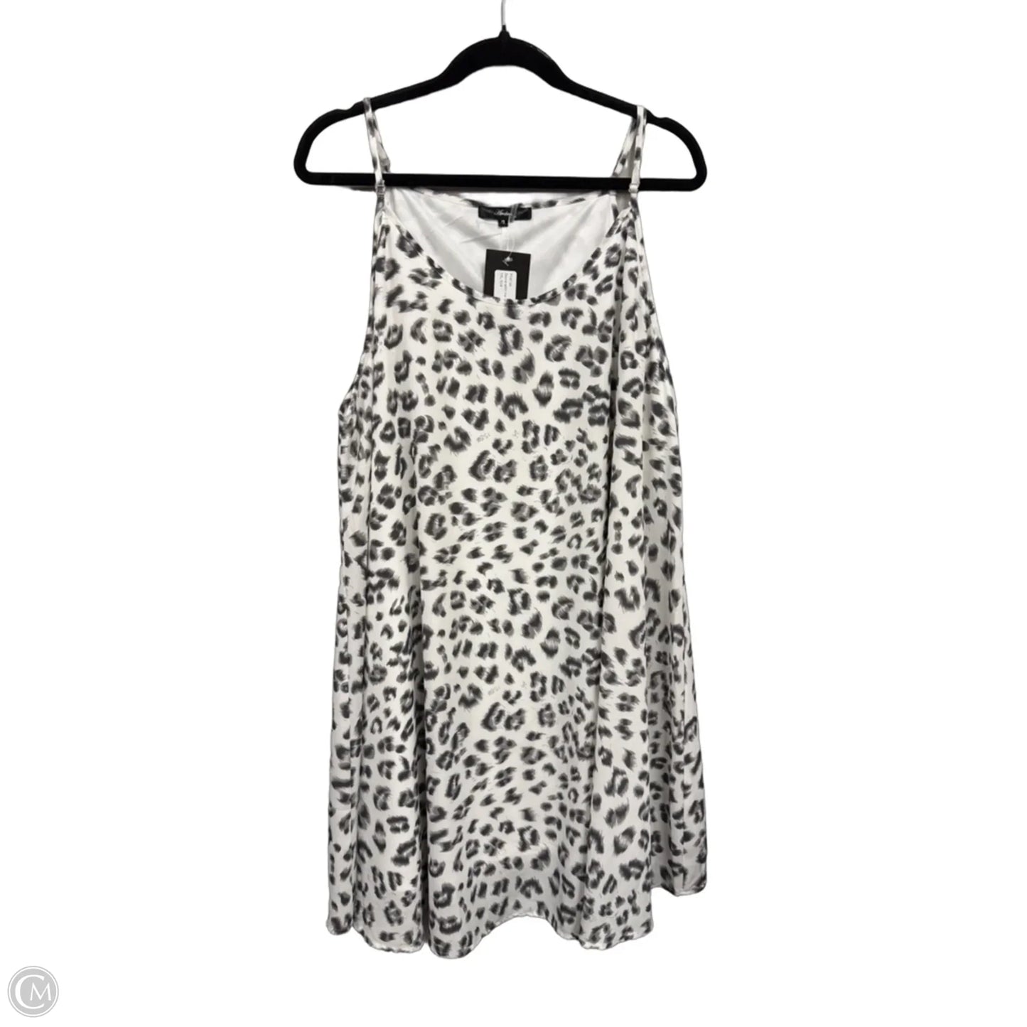 Dress Casual Short By Andree By Unit In Grey & White, Size: 1x