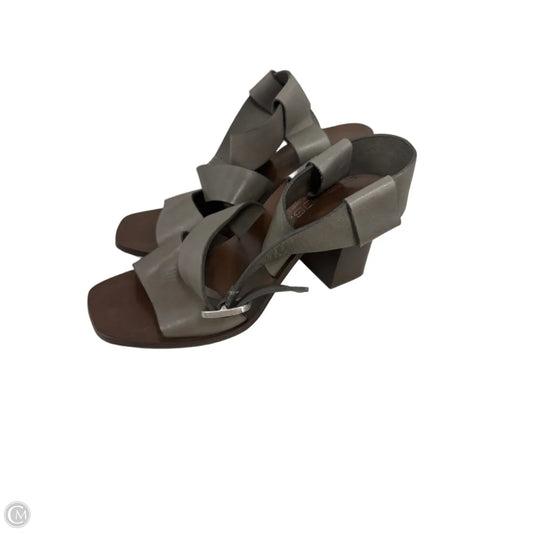 Sandals Heels Block By Cmb In Grey, Size: 9.5
