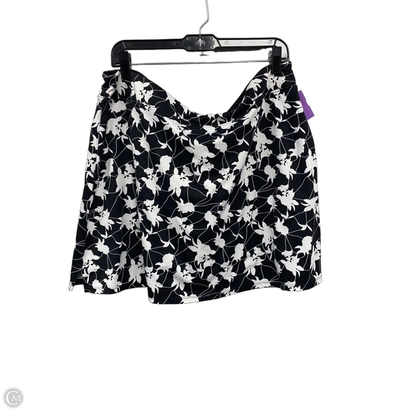Skirt short By Tranquility In Black & White, Size: Xxl