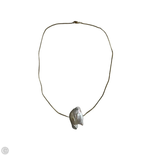 Necklace Pendant By Clothes Mentor, Size: 1