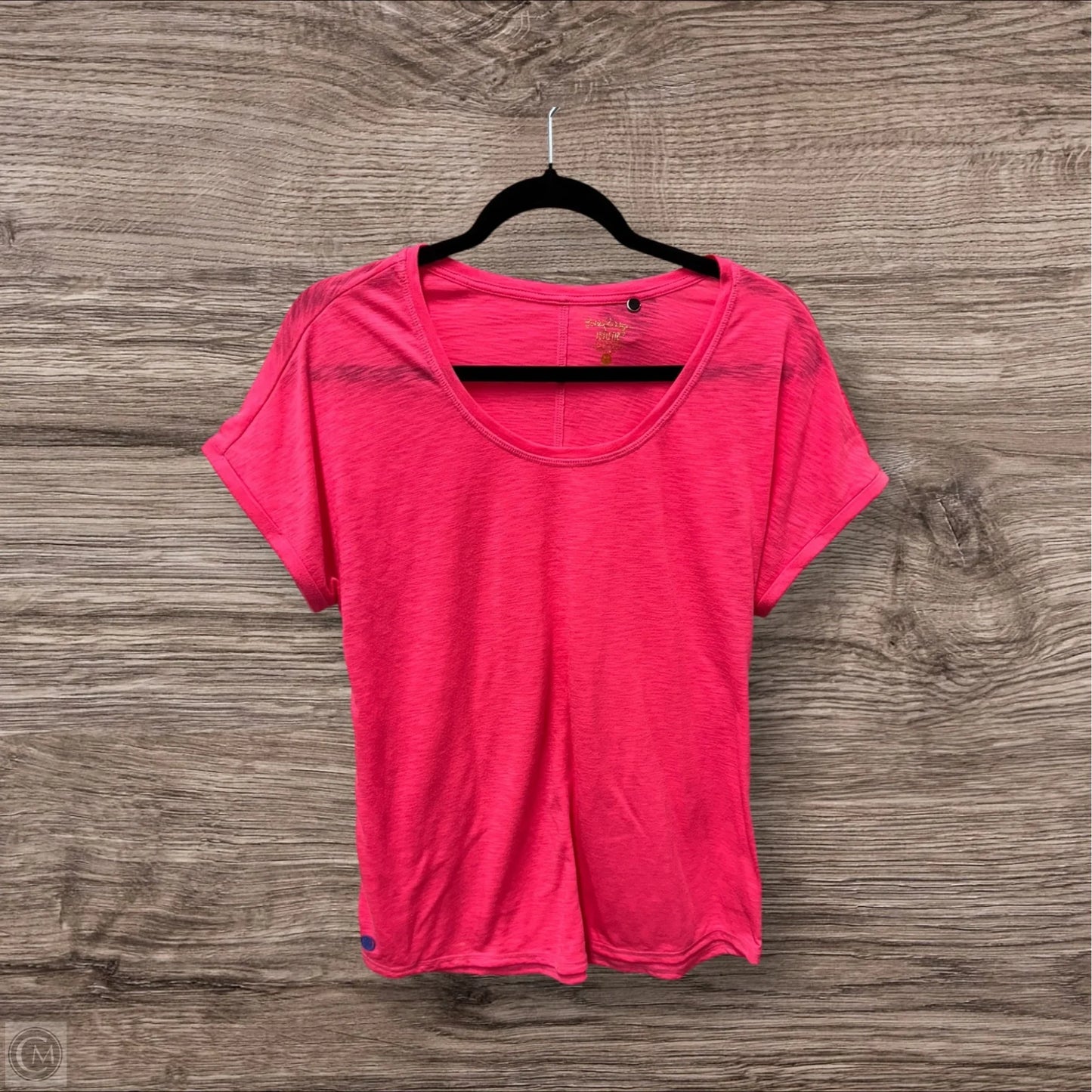 Top Short Sleeve Designer By Lilly Pulitzer In Pink, Size: M