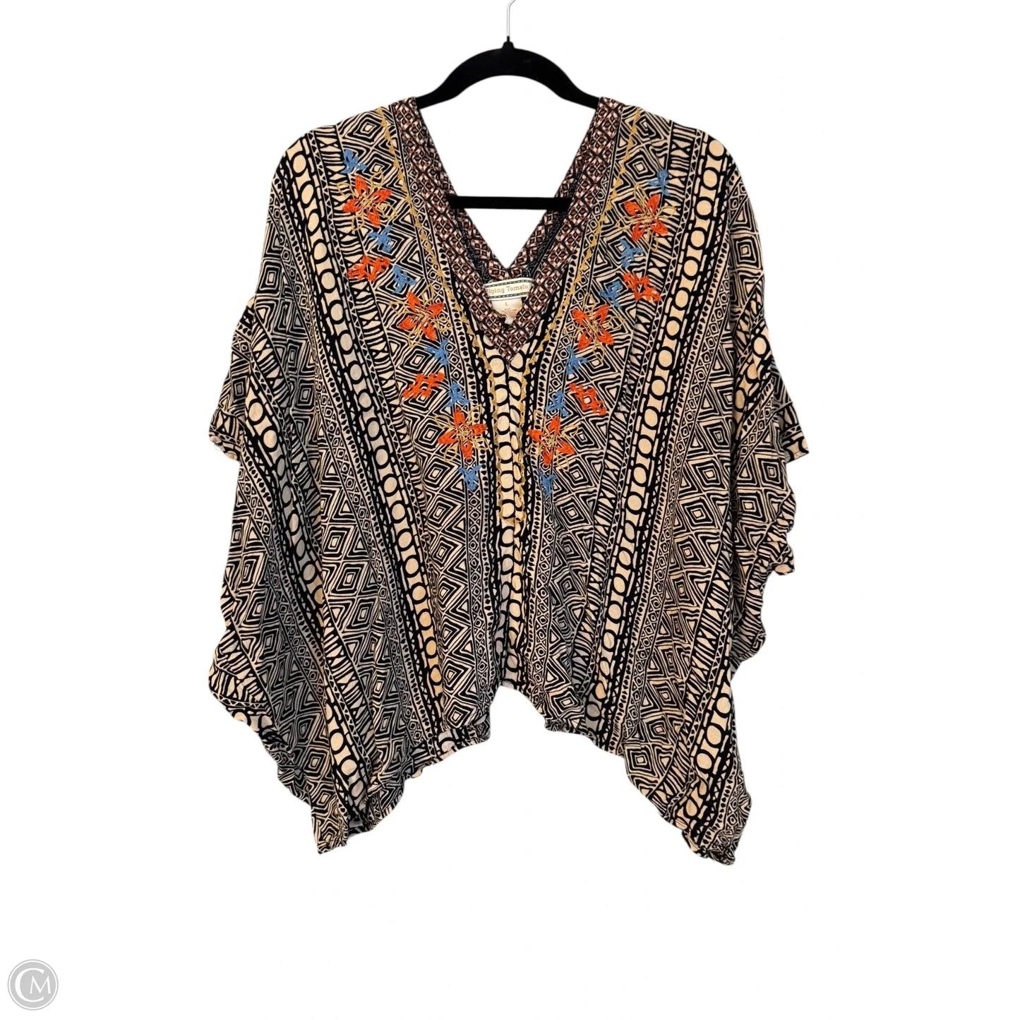 Top Short Sleeve By Flying Tomato In Geometric Pattern, Size: L