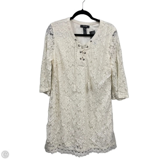 Dress Casual Short By Style And Company In Cream, Size: Lp
