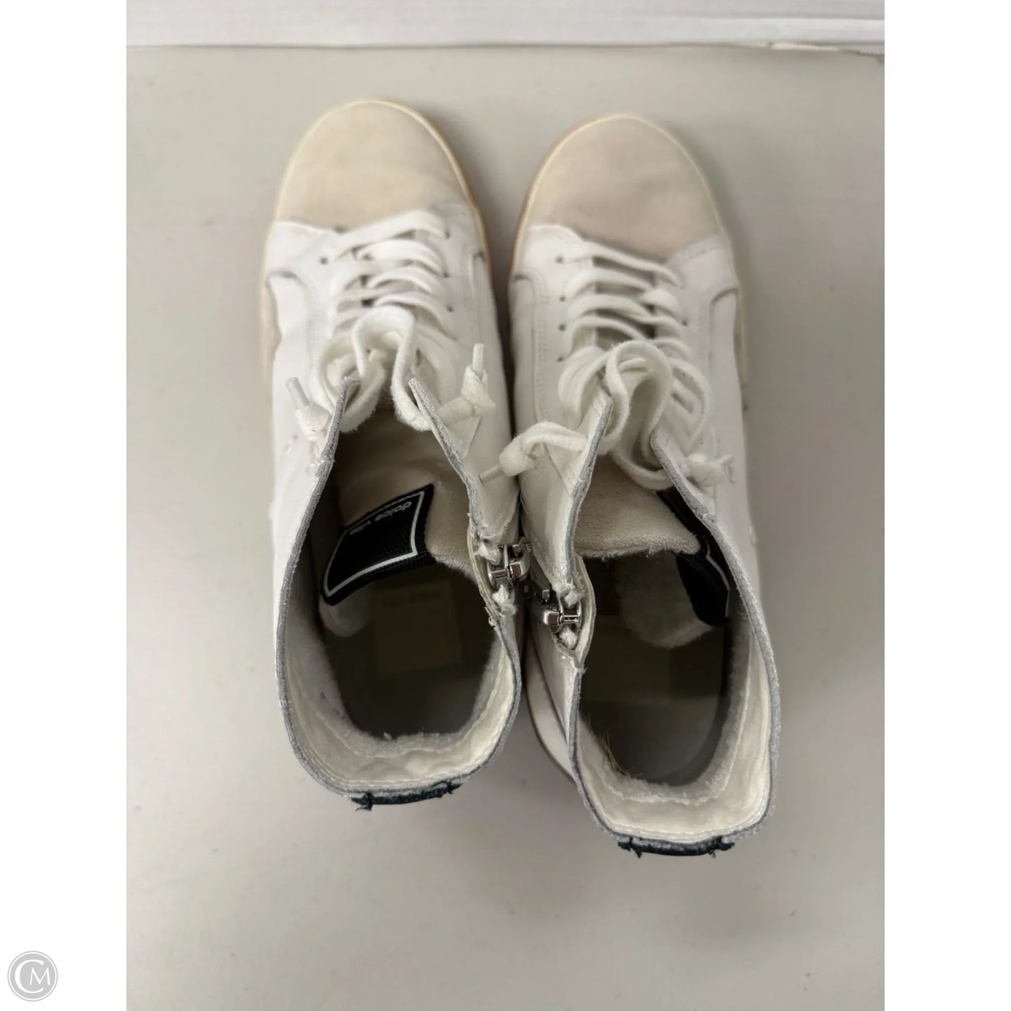 Shoes Sneakers By Dolce Vita In Black & White, Size: 8