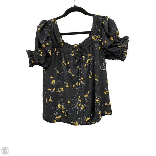 Top Short Sleeve By Cece In Black & Yellow, Size: S