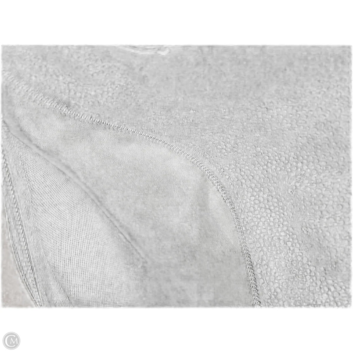 Wristlet By Clothes Mentor, Size: Large