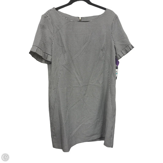 Dress Casual Short By Tommy Hilfiger In Black & White, Size: 16