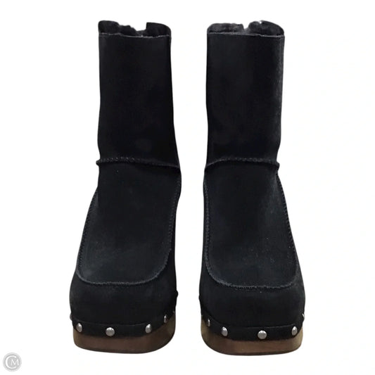 Boots Designer By Ugg In Black, Size: 9