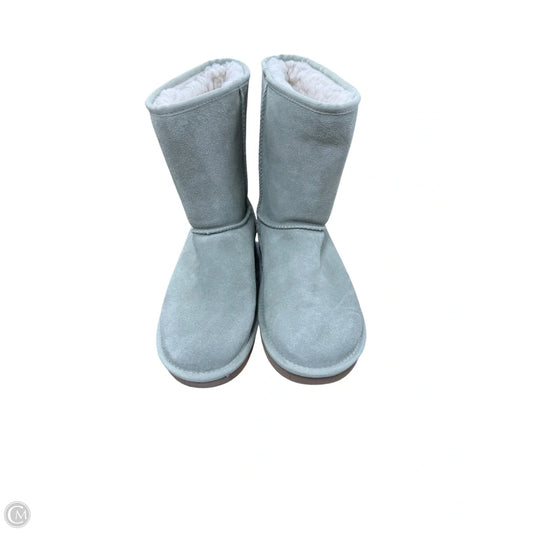 Boots Ankle Flats By Koolaburra By Ugg In Green, Size: 9