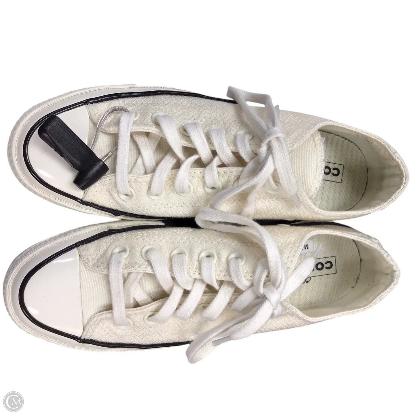 Shoes Sneakers By Converse In Cream, Size: 6.5