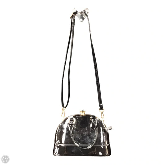 Crossbody By Clothes Mentor, Size: Medium