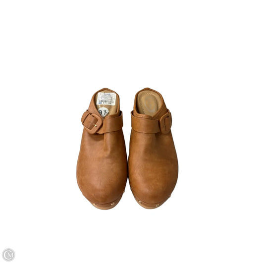 Shoes Heels Block By Clothes Mentor In Tan, Size: 9.5
