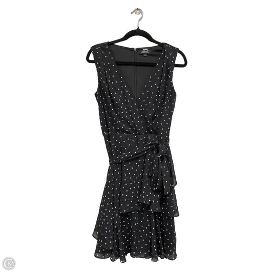 Dress Casual Short By Tahari In Black & White, Size: S