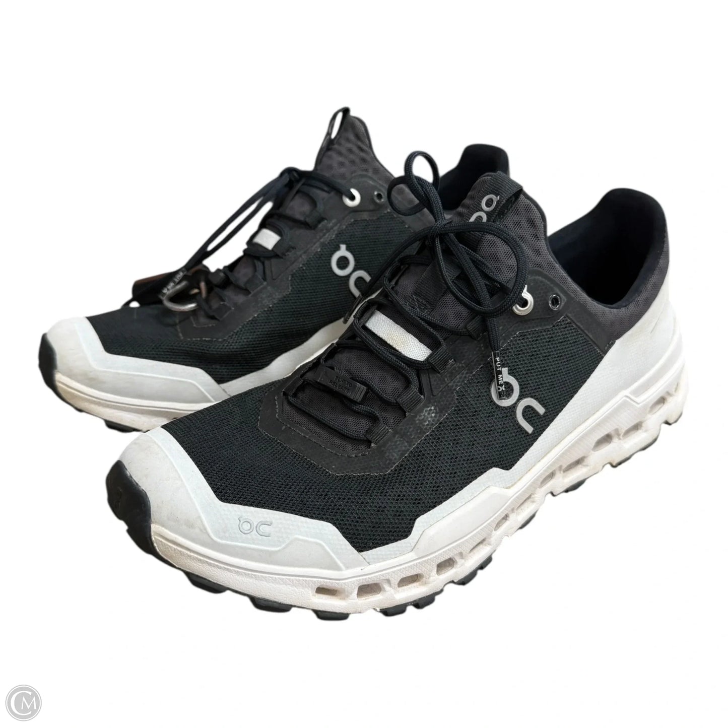 Shoes Athletic By On In Black & White, Size: 11
