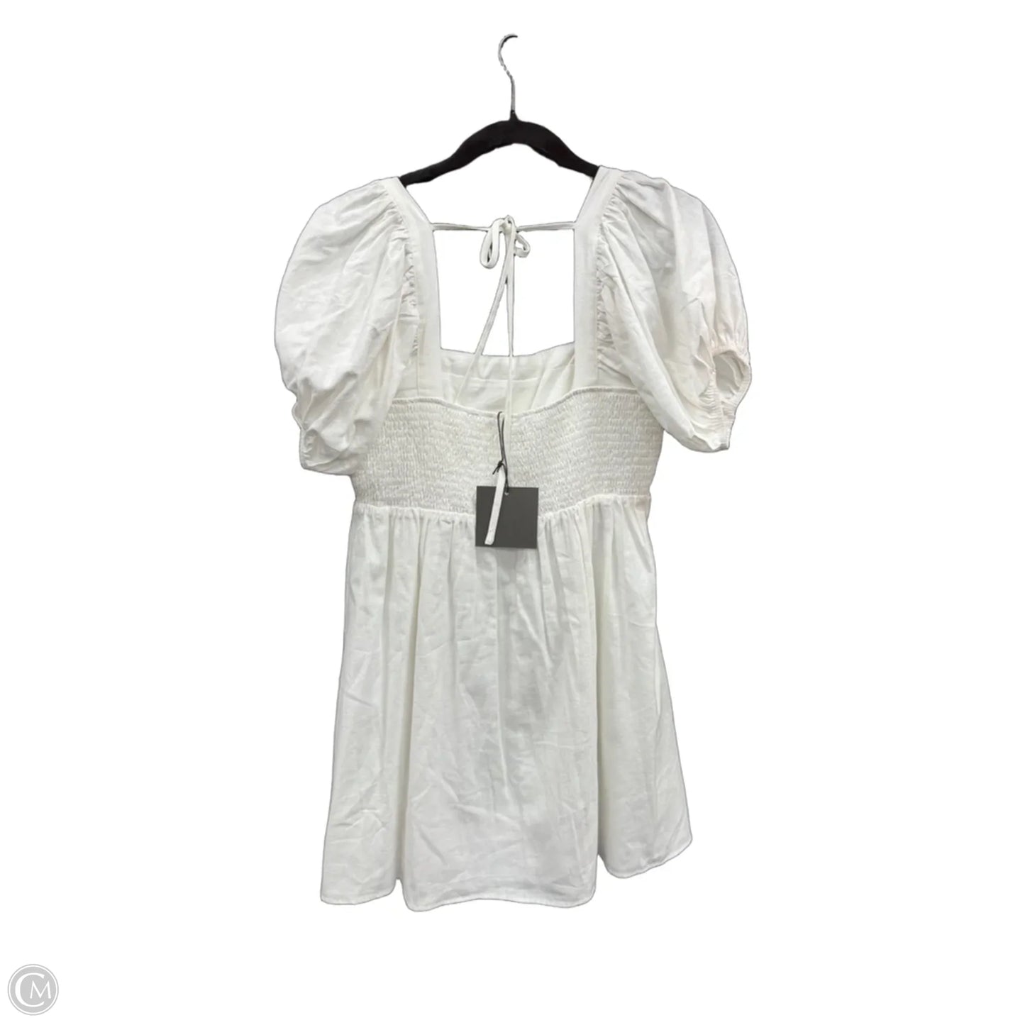 Dress Casual Short By Le Lis In White, Size: M