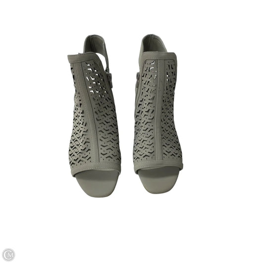 Shoes Heels Block By Clothes Mentor In Taupe, Size: 9