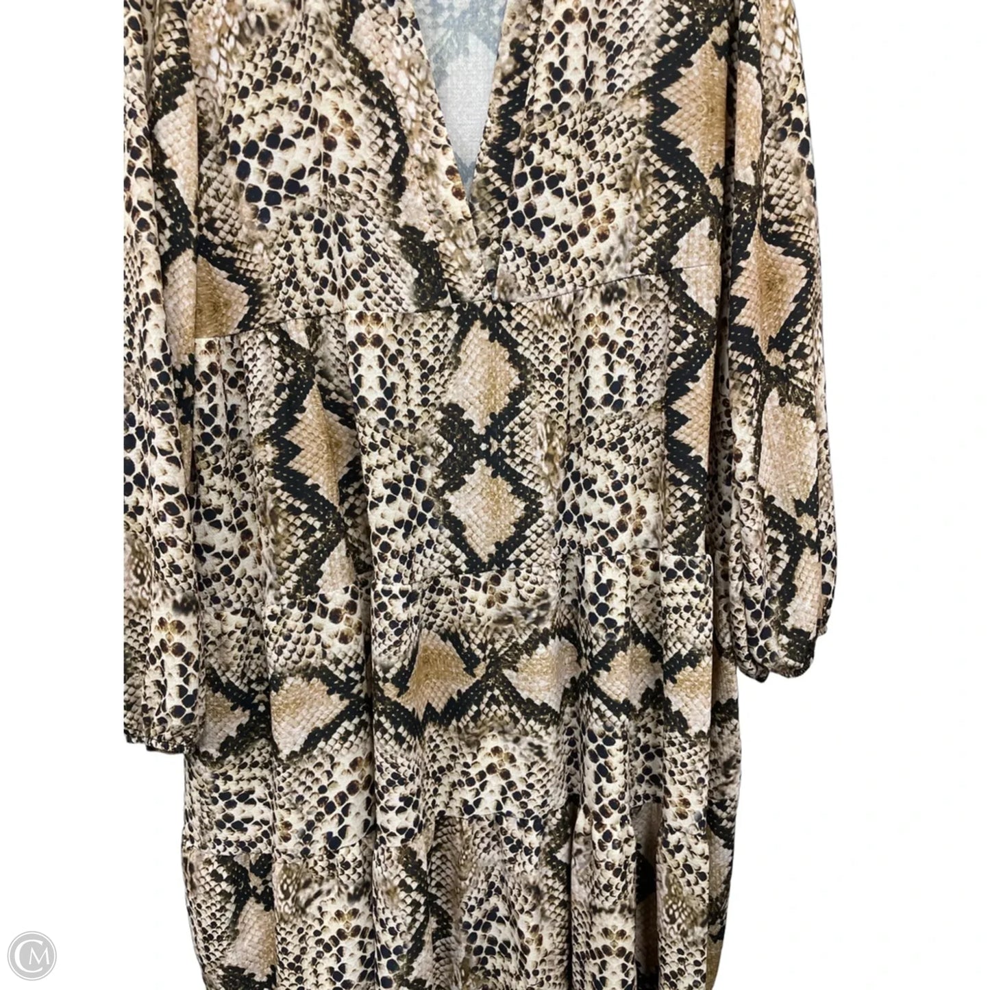 Dress Casual Short By Clothes Mentor In Tan, Size: 18