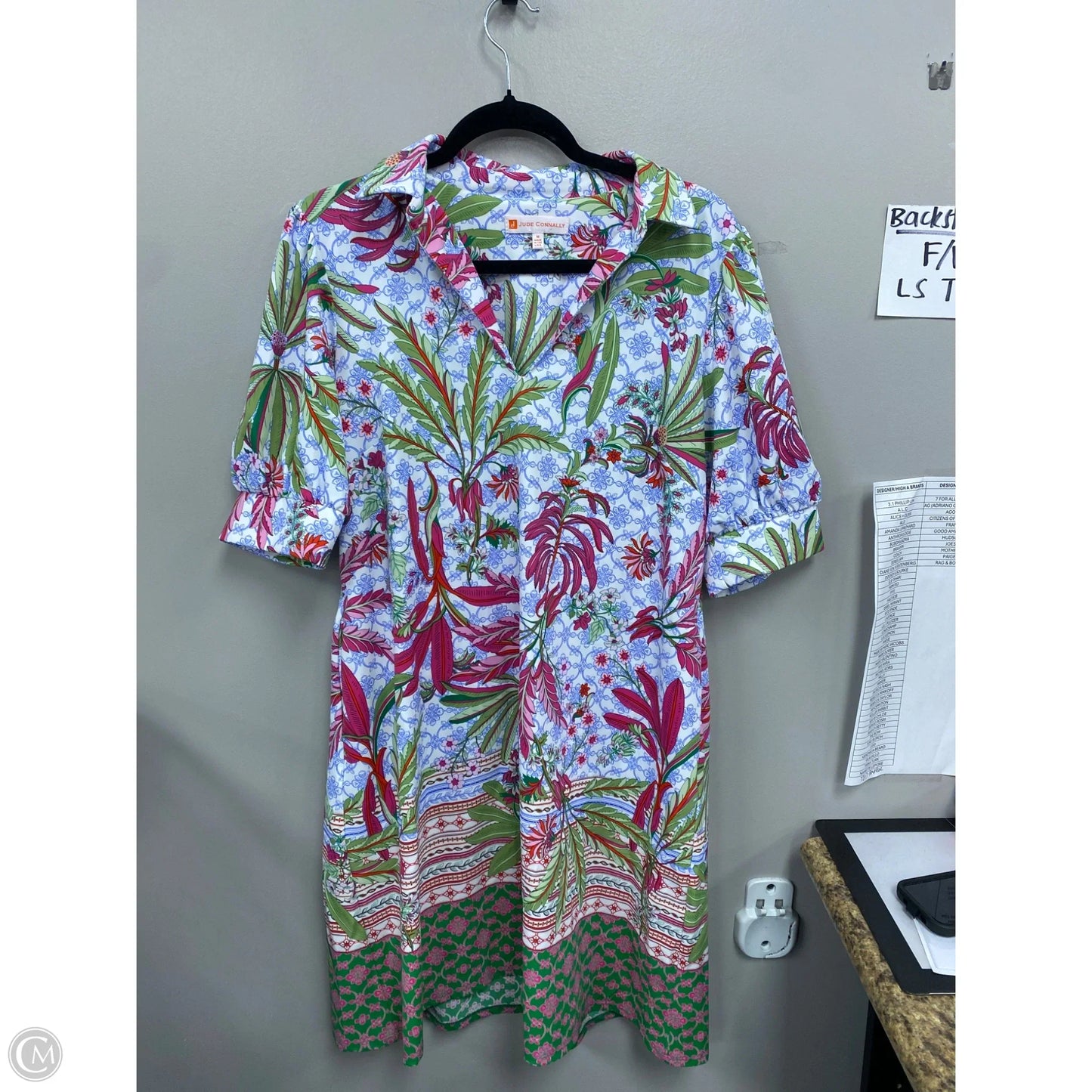 Dress Casual Short By Jude Connally In Green & Pink, Size: M