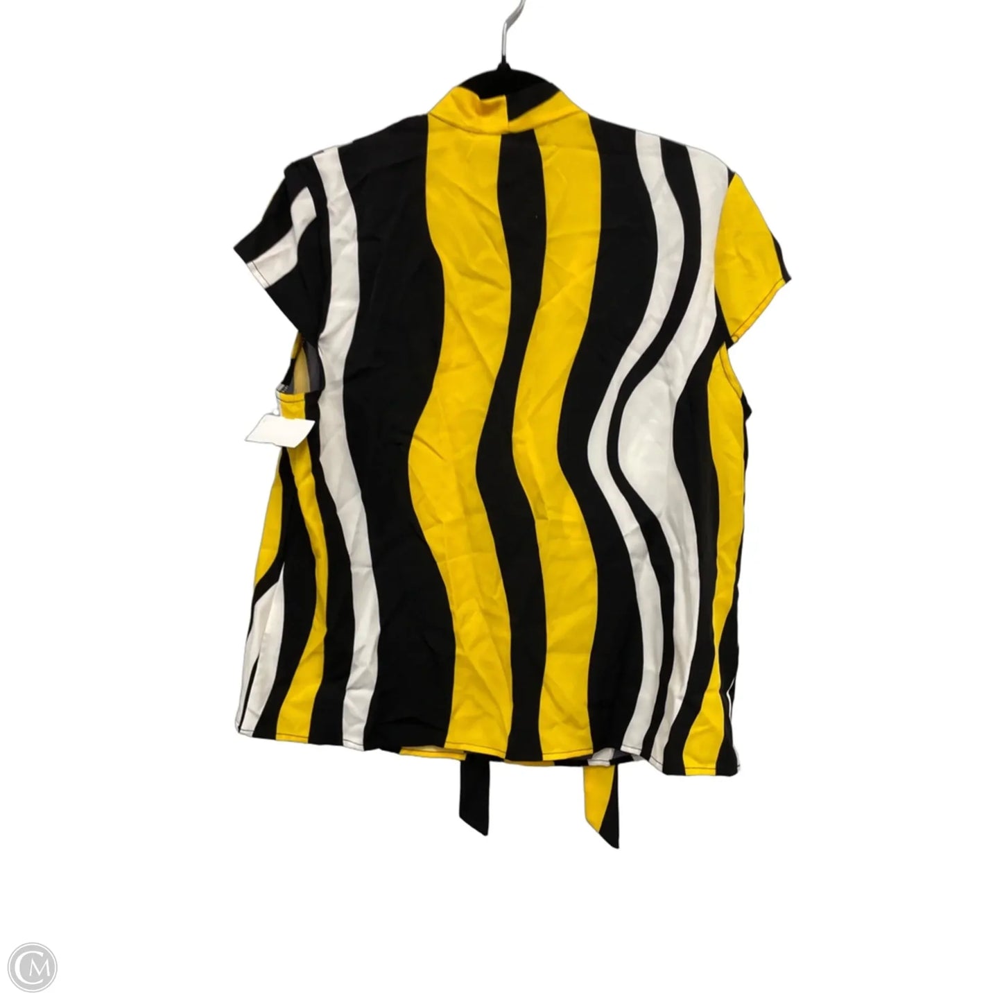 Top Short Sleeve By Shein In Black & Yellow, Size: L