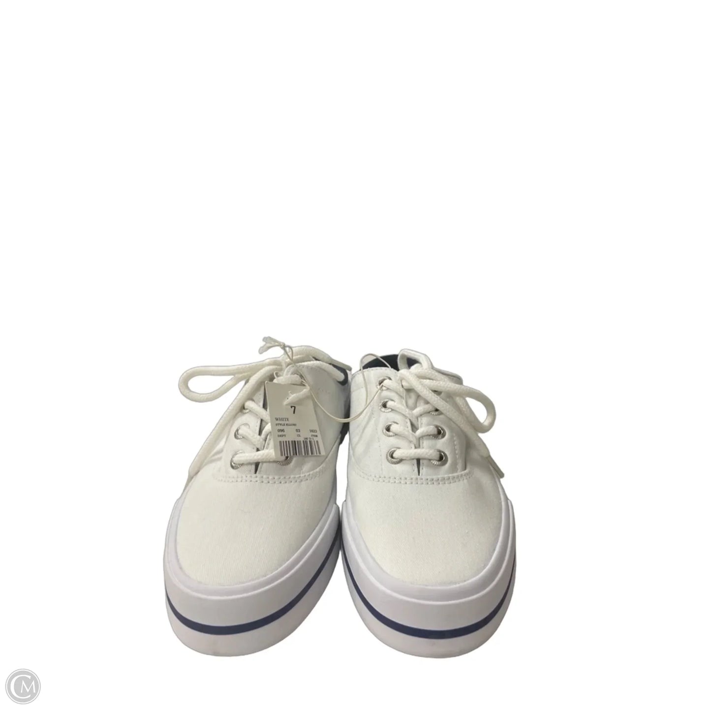 Shoes Sneakers By Cherokee In White, Size: 7