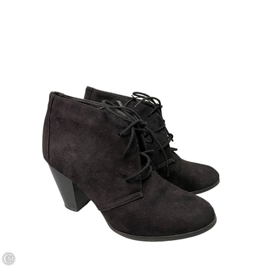Boots Ankle Heels By Clothes Mentor In Black, Size: 9.5
