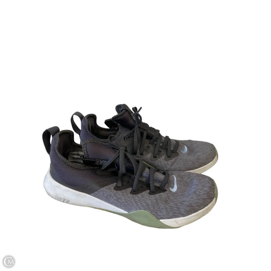 Shoes Athletic By Nike In Grey, Size: 11