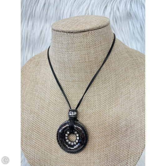Necklace Pendant By Chicos