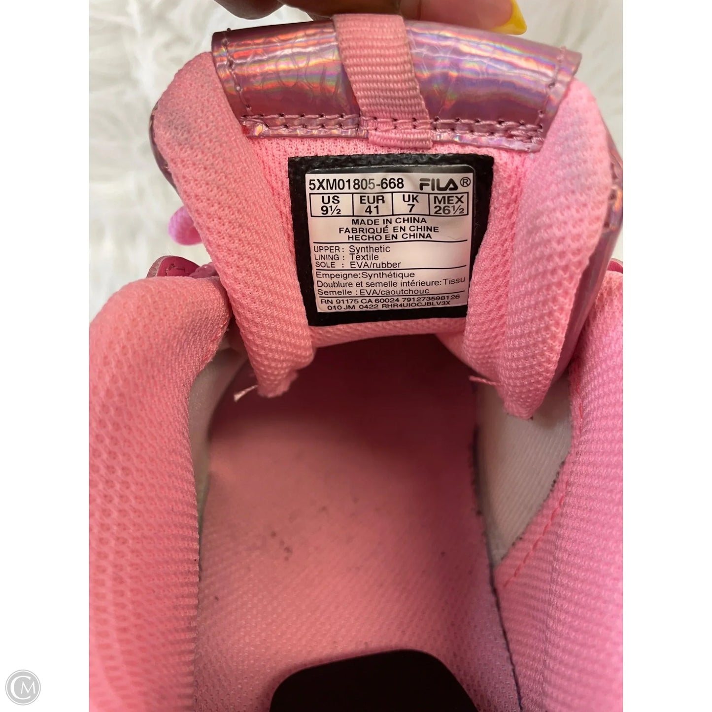 Shoes Sneakers By Fila In Pink, Size: 9.5