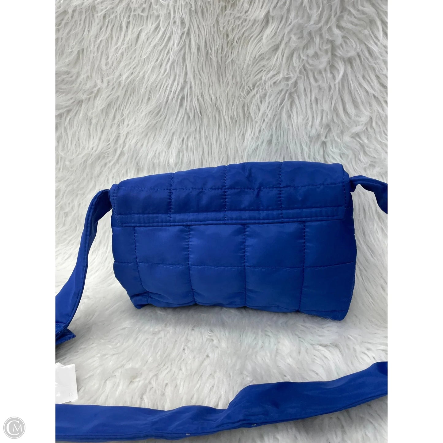 Crossbody By Clothes Mentor, Size: Medium