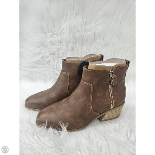 Boots Ankle Heels By Dr Scholls In Brown, Size: 7.5
