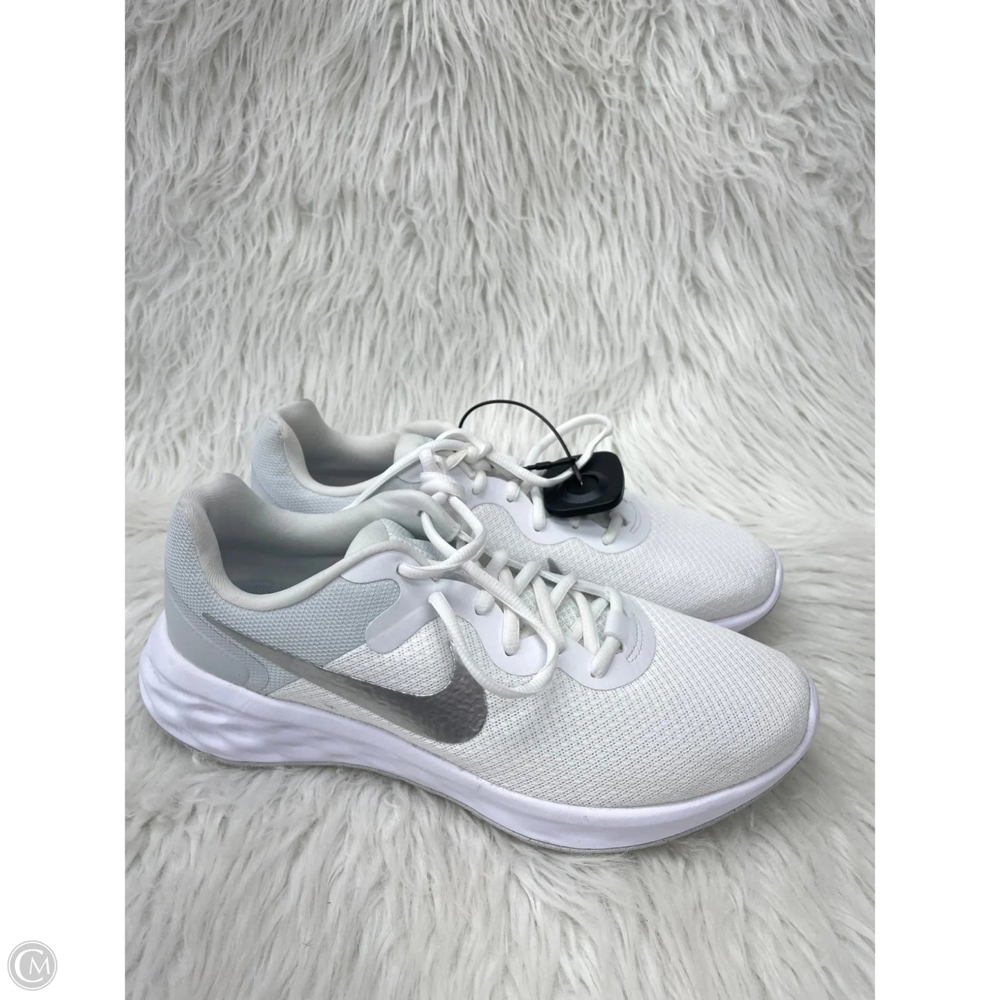 Shoes Athletic By Nike In White, Size: 10.5