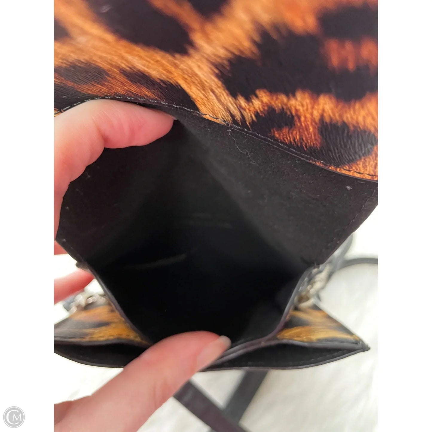 Crossbody By Clothes Mentor, Size: Small