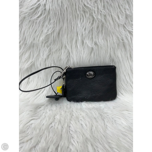 Wristlet Designer By Coach, Size: Medium