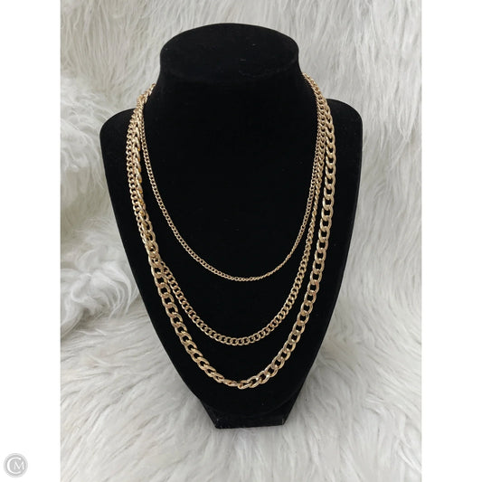 Necklace Layered By Cmc