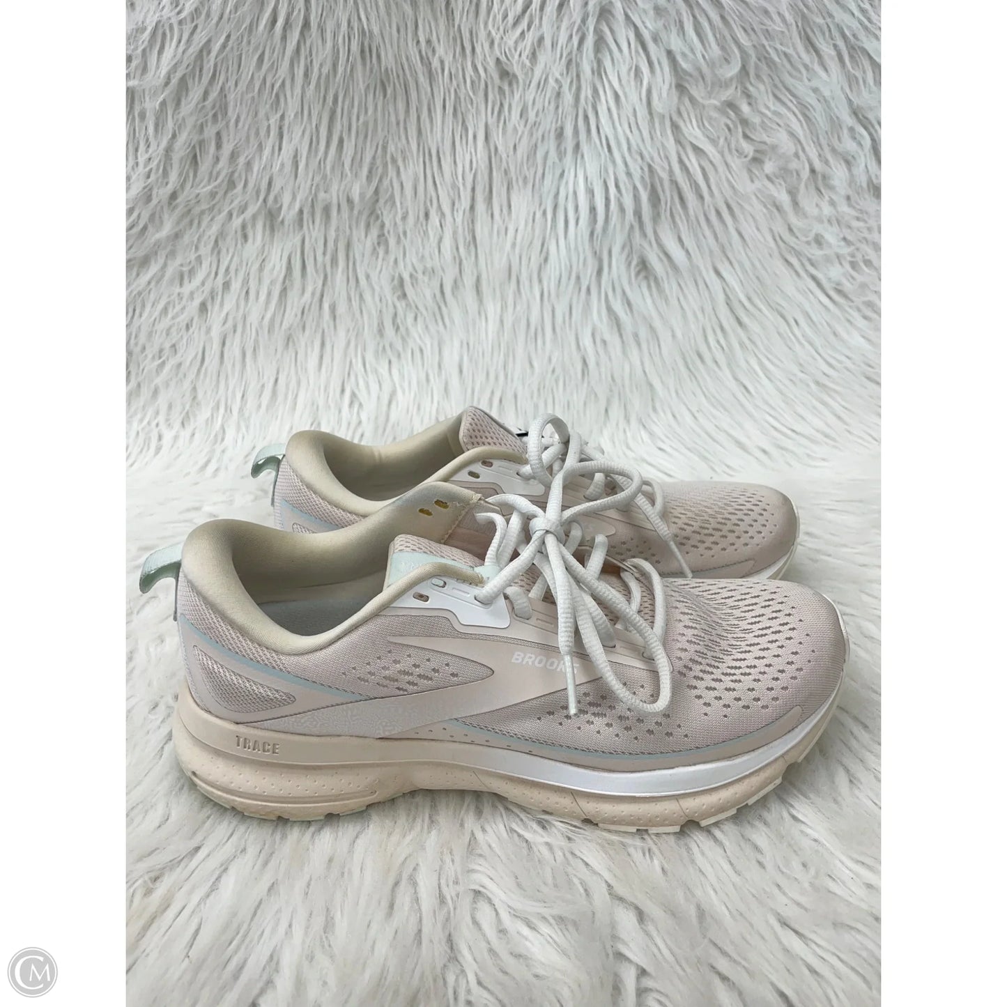 Shoes Athletic By Brooks In Tan, Size: 8.5