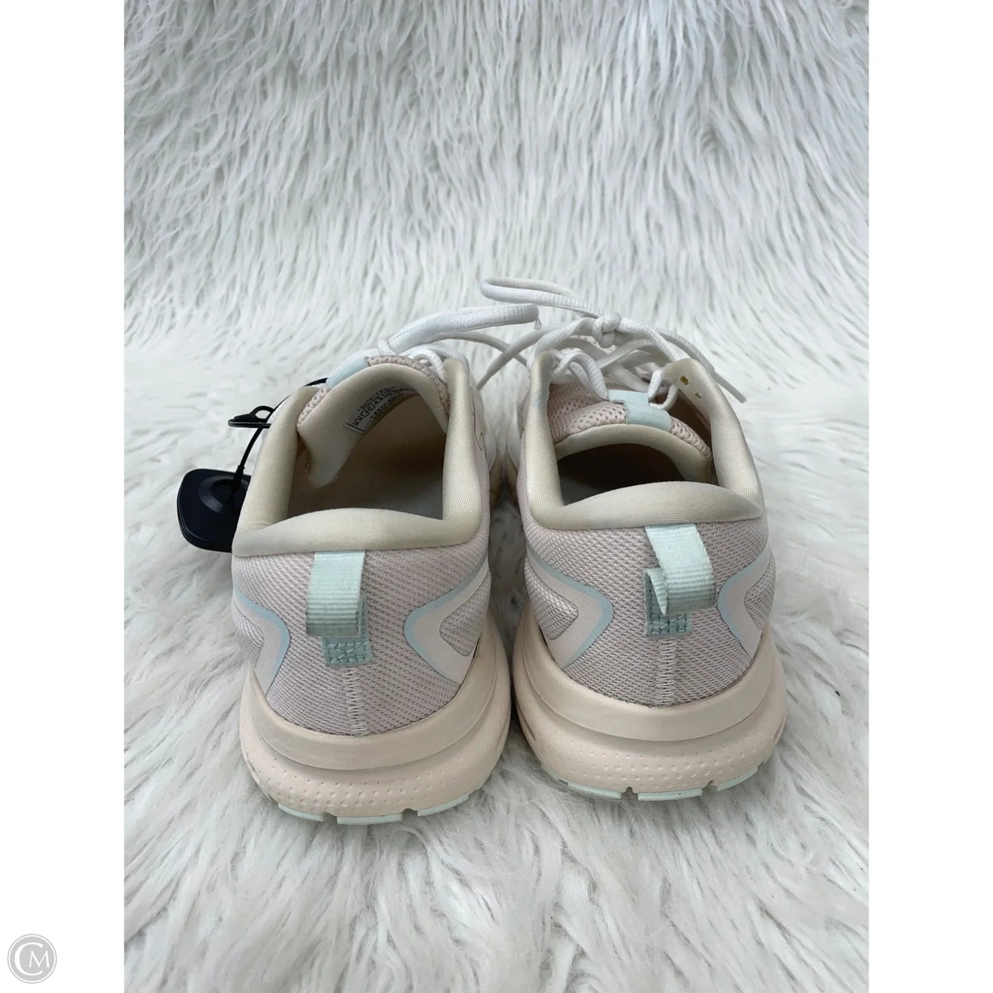 Shoes Athletic By Brooks In Tan, Size: 8.5