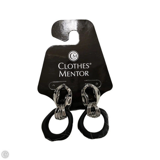 Earrings Dangle/drop By Clothes Mentor
