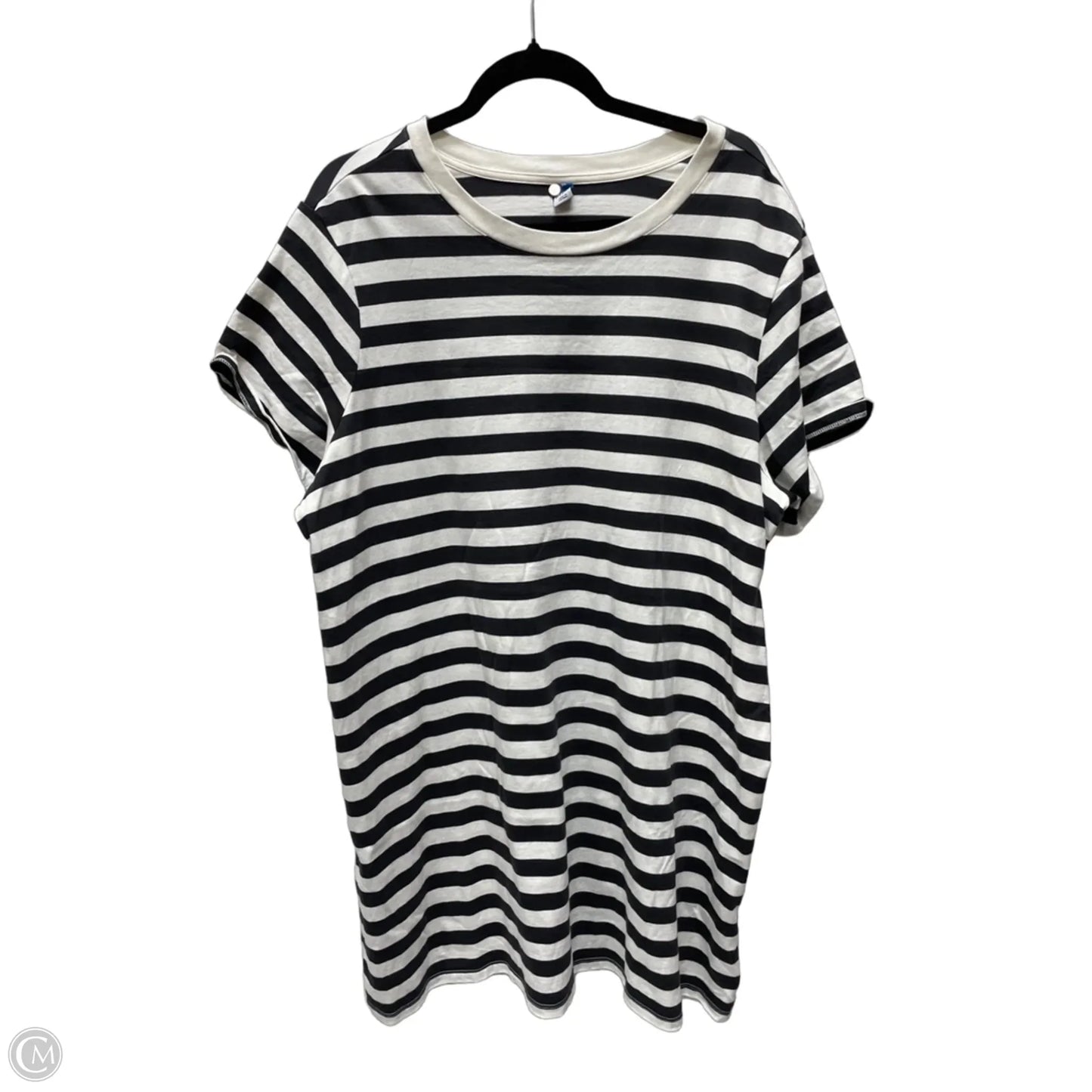 Dress Casual Short By Old Navy In Striped Pattern, Size: 1x