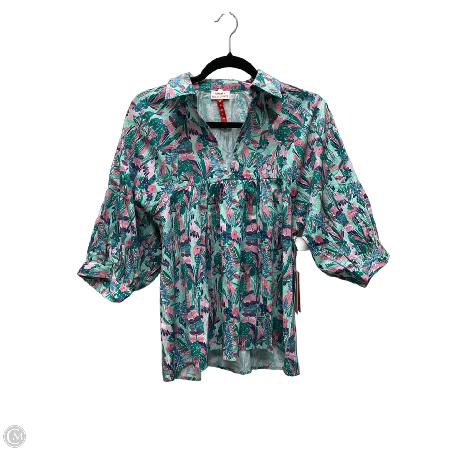Top Short Sleeve By Cma In Green & Pink, Size: M