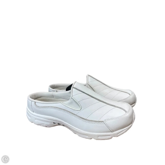 Shoes Sneakers By Easy Spirit In White, Size: 8