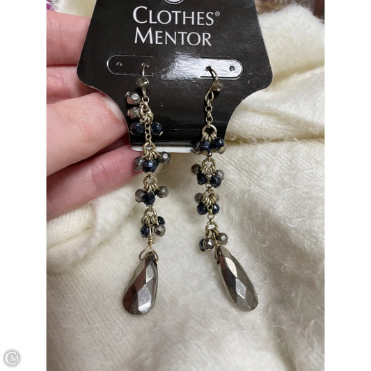 Earrings Dangle/drop By Clothes Mentor