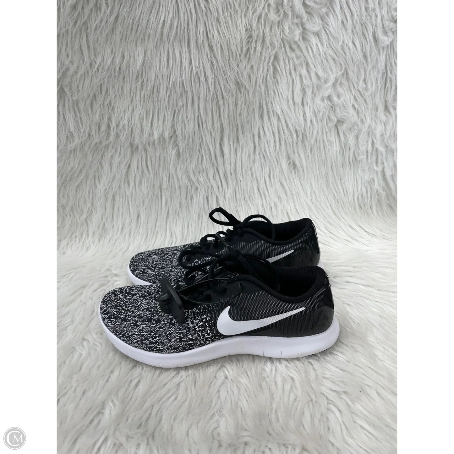 Shoes Athletic By Nike In Black & White, Size: 8