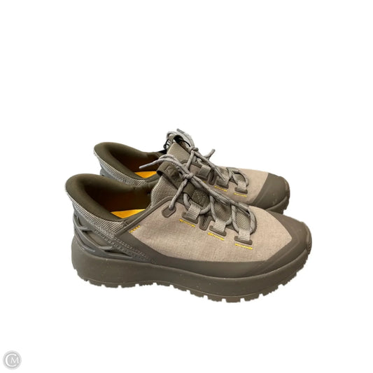 Shoes Sneakers By Kizik In Taupe, Size: 8