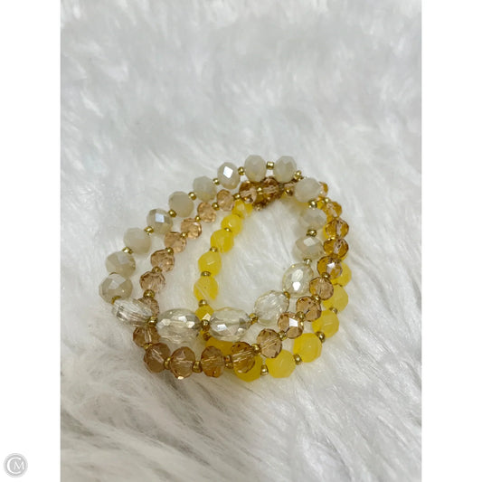 Bracelet Beaded By Clothes Mentor, Size: 03 Piece Set