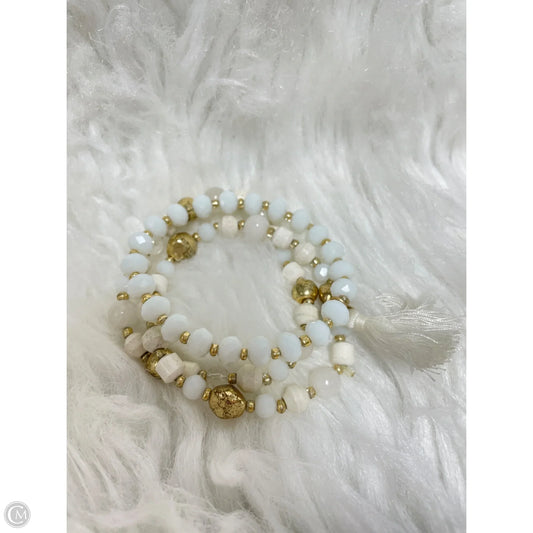 Bracelet Beaded By Clothes Mentor, Size: 03 Piece Set