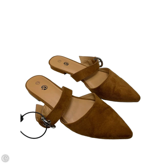 Shoes Flats By Clothes Mentor In Brown, Size: 7.5