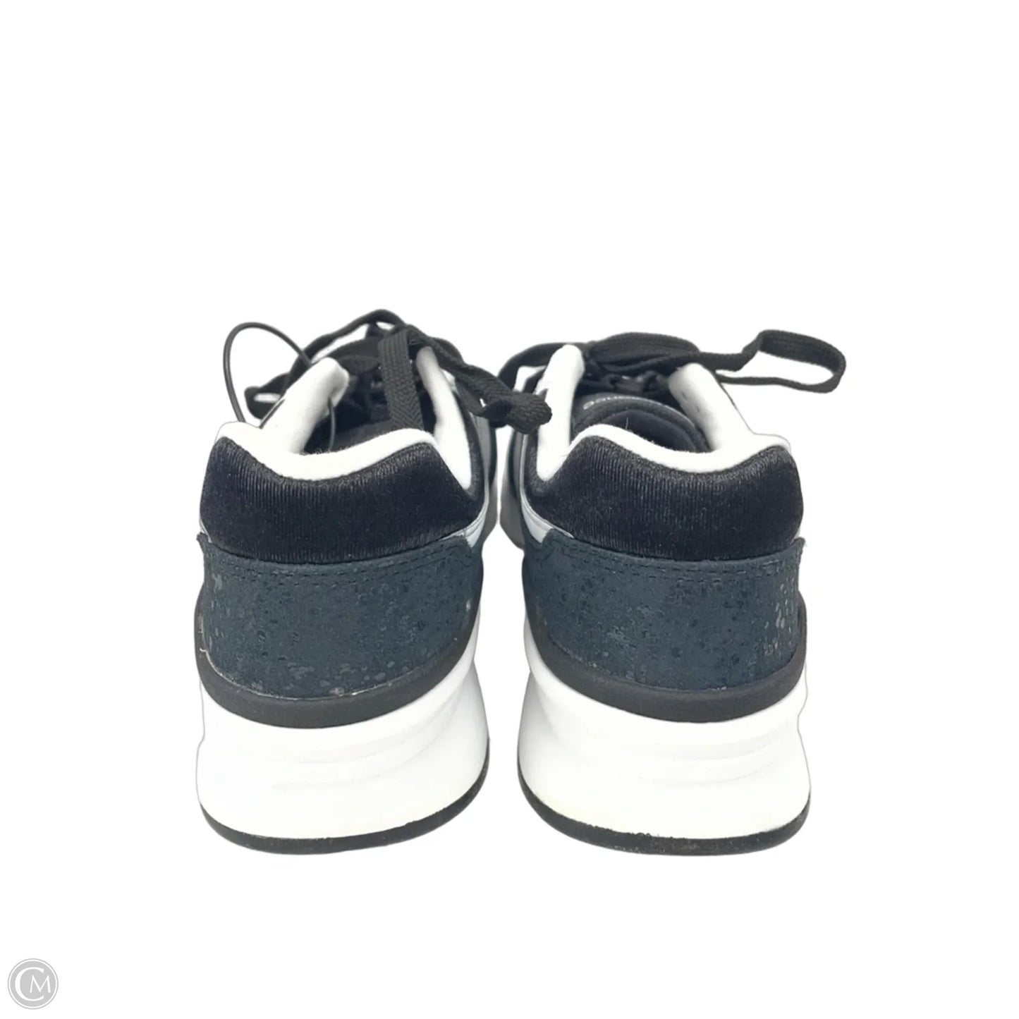 Shoes Sneakers By New Balance In Black & Silver, Size: 9